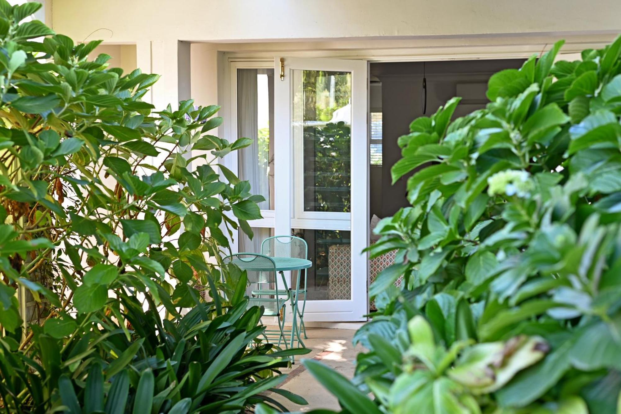 Fransvliet Guest House ฟรันเชิค ภายนอก รูปภาพ