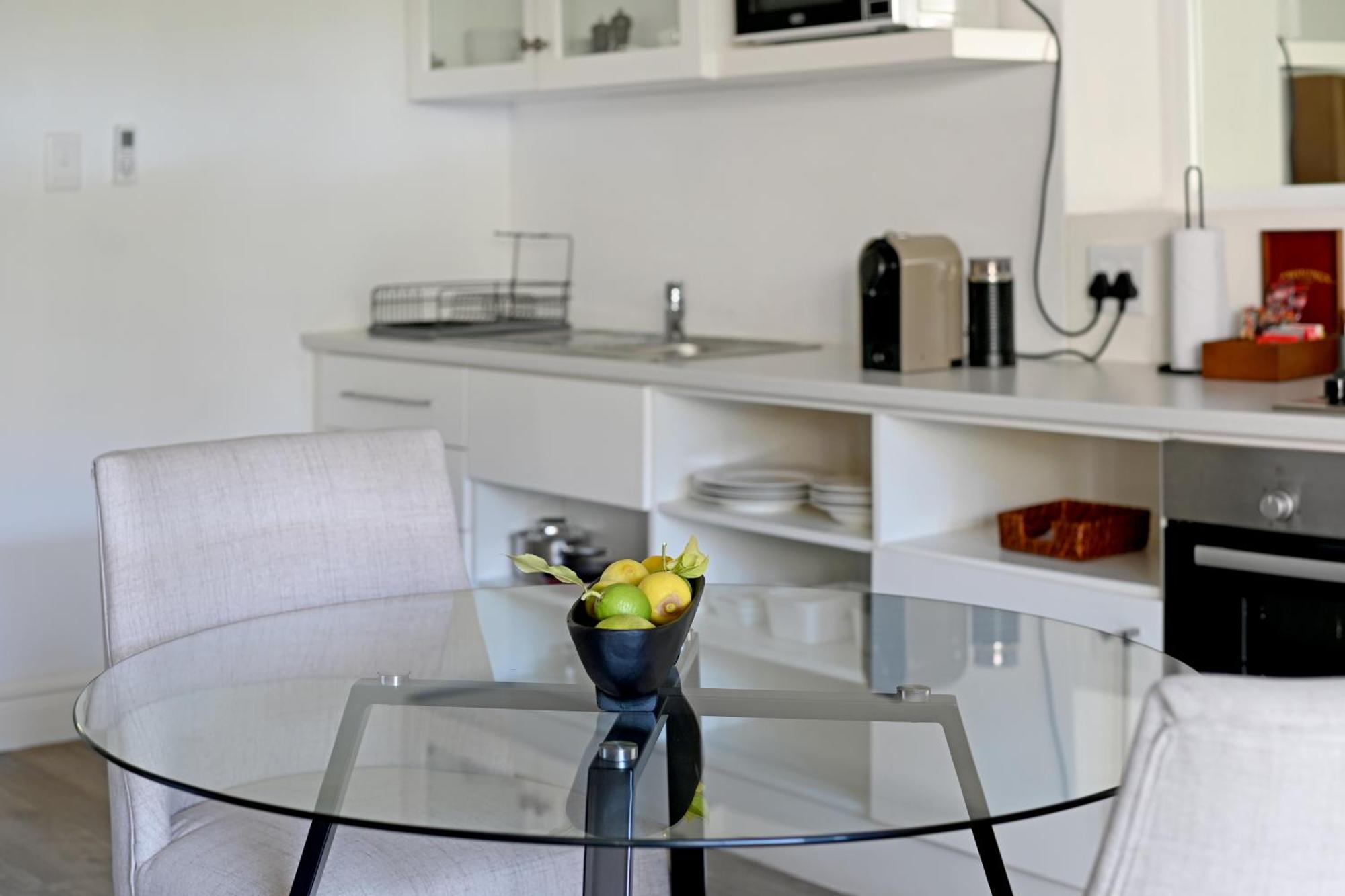 Fransvliet Guest House ฟรันเชิค ภายนอก รูปภาพ