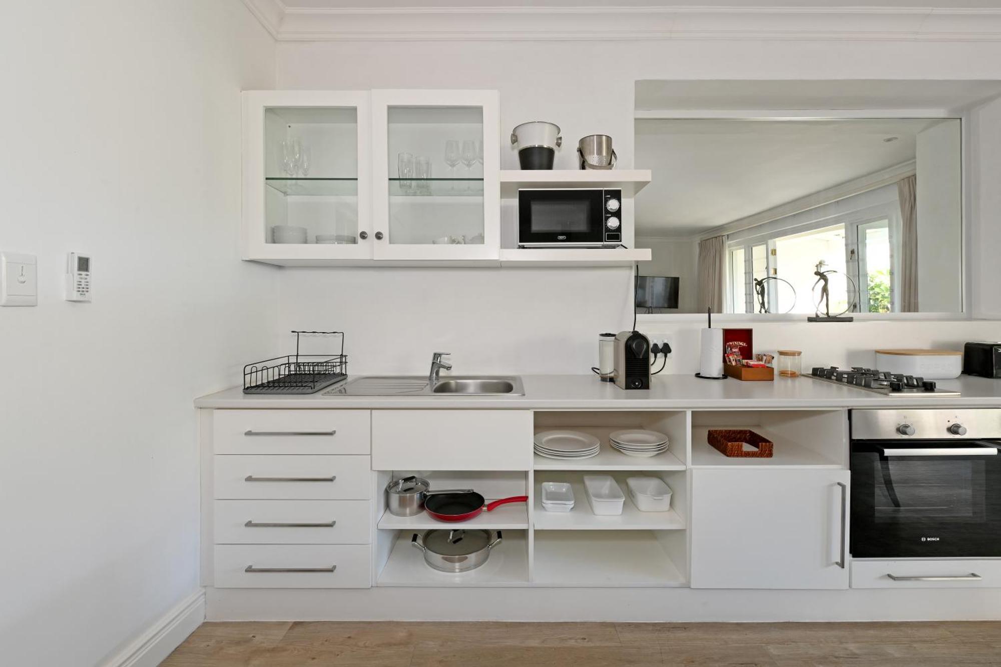 Fransvliet Guest House ฟรันเชิค ภายนอก รูปภาพ