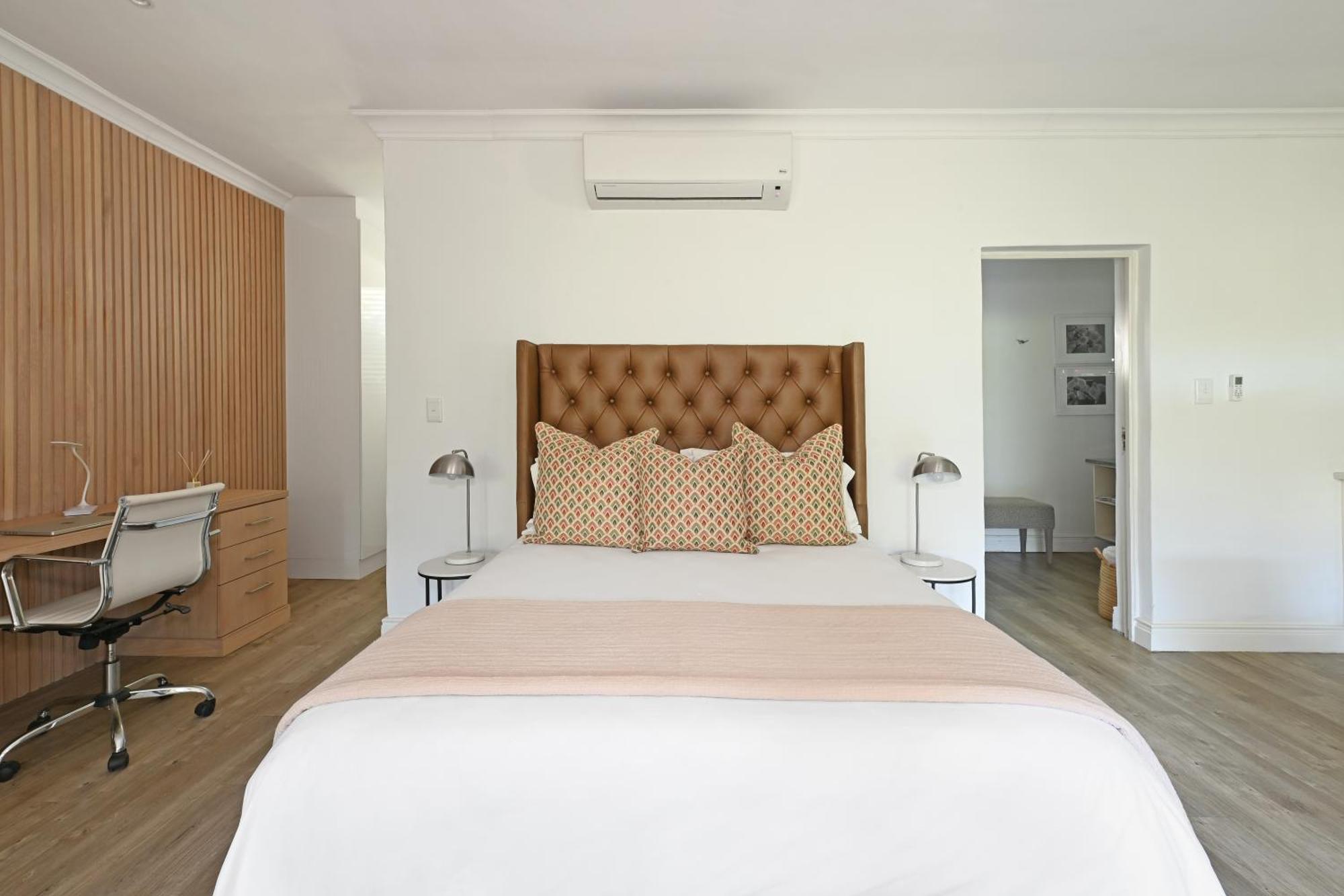 Fransvliet Guest House ฟรันเชิค ภายนอก รูปภาพ